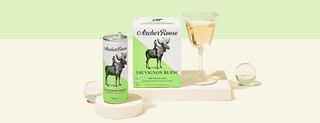 Archer Roose’s Sauvignon Blanc Cans Debut in Dave & Buster’s Nationwide